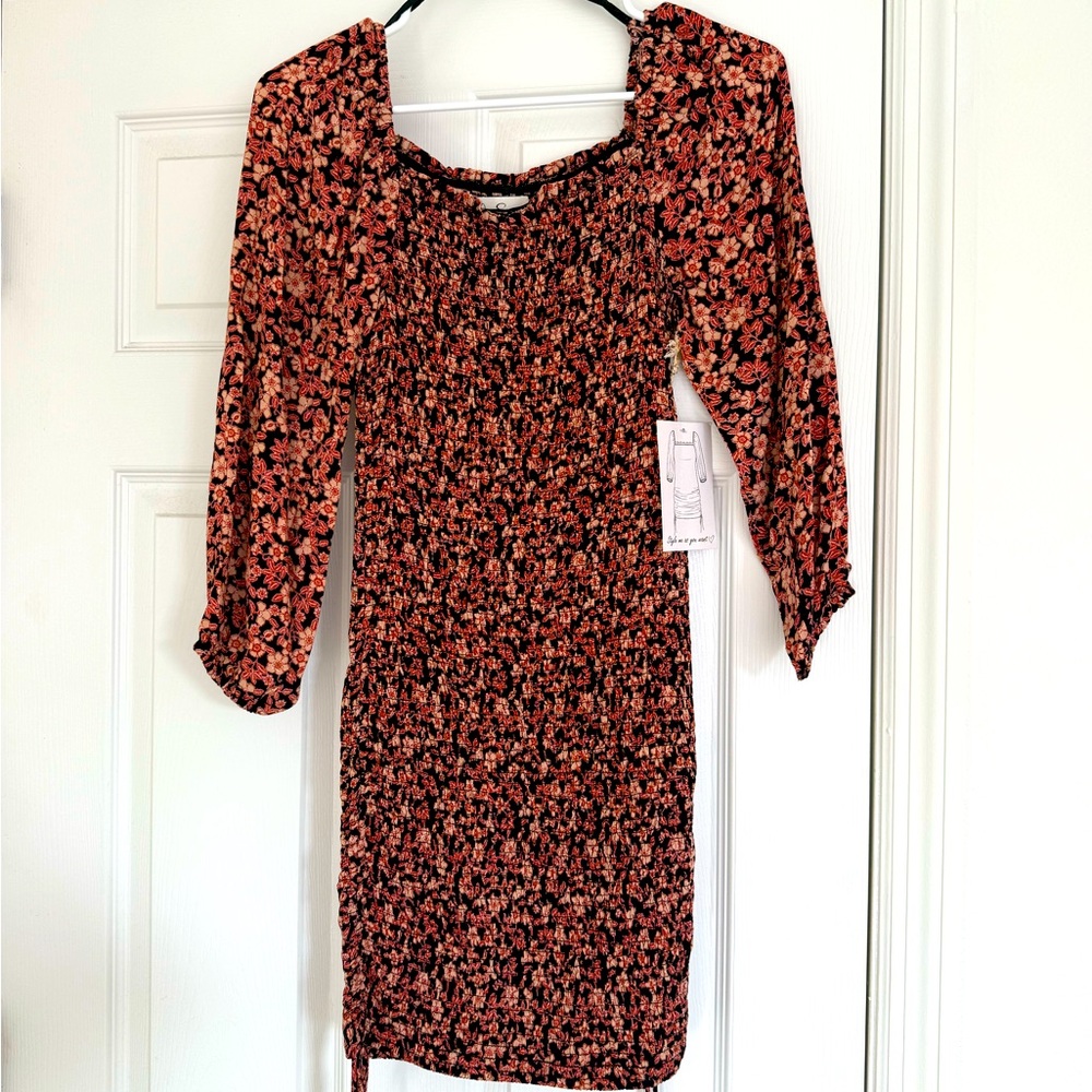 Floral dress with sinch up sides